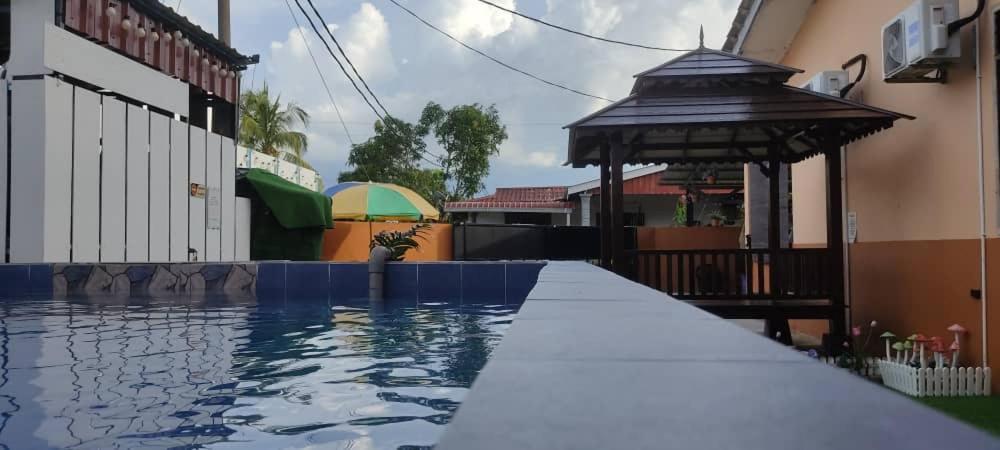 Ns Homestay Private Pool Tanah Merah  Εξωτερικό φωτογραφία